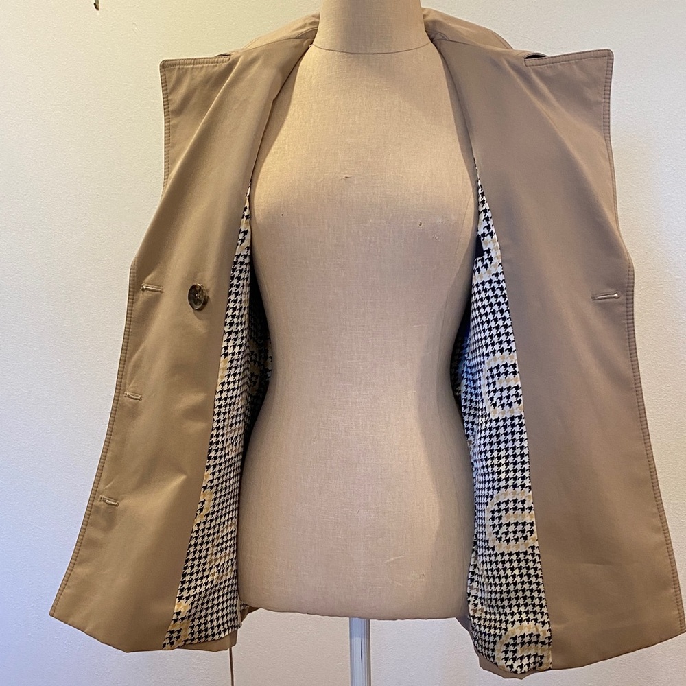 Authentic Gucci Beige Double-Breasted Trench Coat - image 4